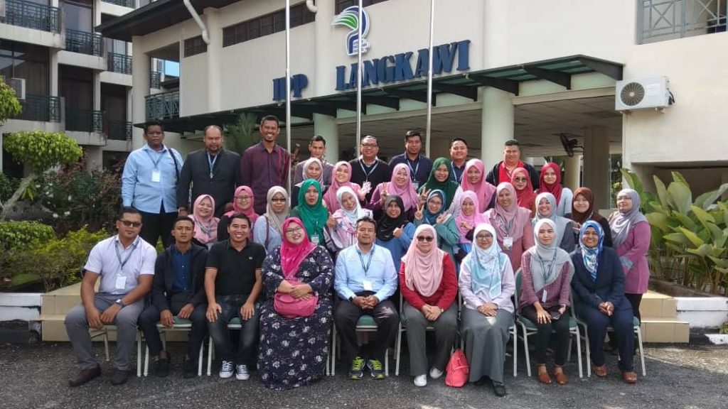 sesi gambar pegawai PID